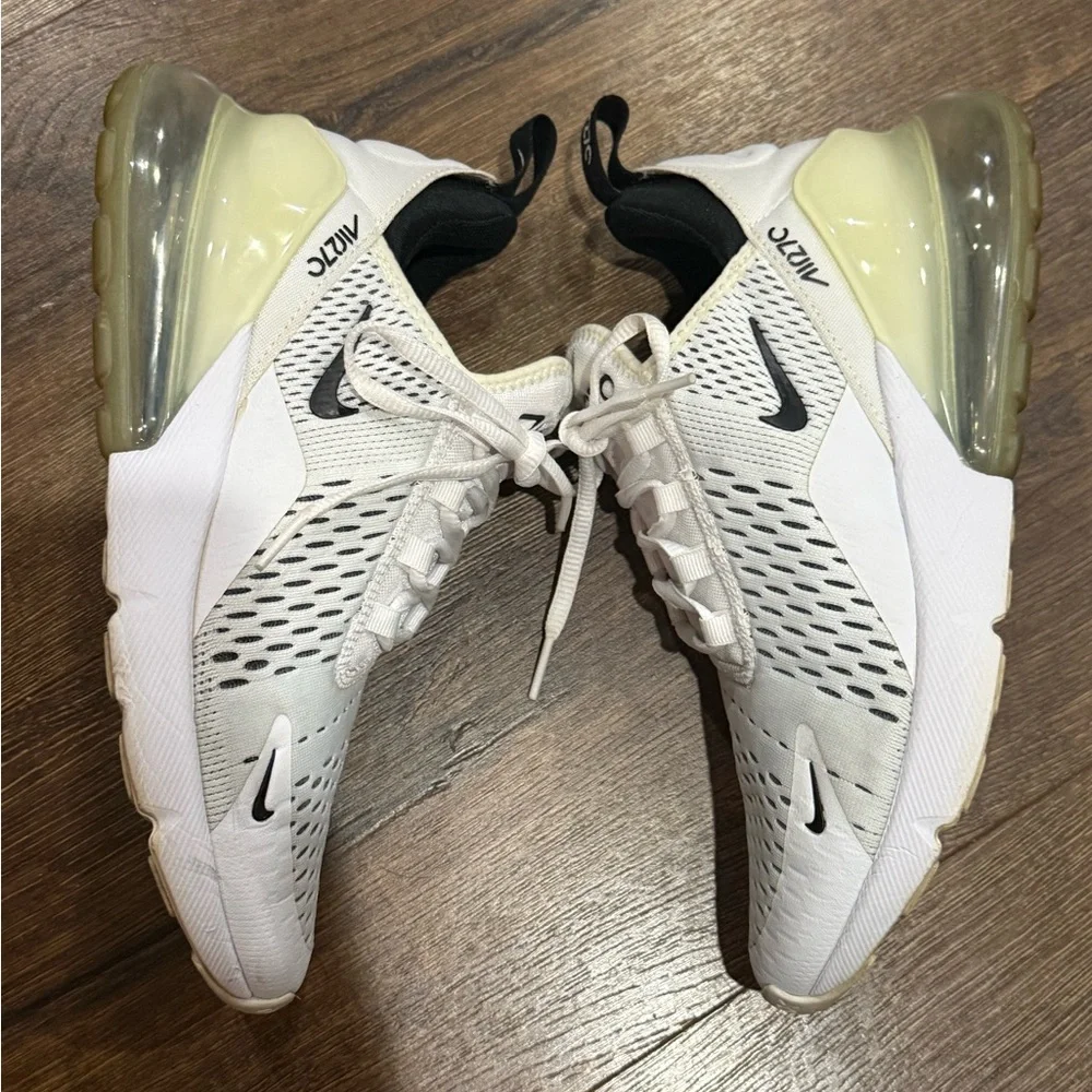 Nike Air Max 270 Women’s White/Black Athletic Sneakers